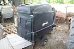 AGRIFAB 32 CU FT MOWER VAC/BAGGER