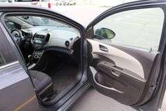 2013  CHEVROLET  Sonic  1G1JC6SH6D4137758  Mileage:   137867