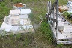 BRICKS & MARBLE SLABS