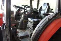 Kubota L6060 Tractor