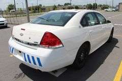 2009  CHEVROLET  Impala  2G1WS57MX91310354  Mileage:   138283