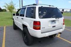 1998  JEEP  Grand Cherokee  1J4GZ88Z1WC178572  Mileage:   138267