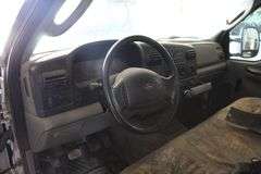 2006  FORD  F-350 WELDING BED TRUCK  1FDWF36P36EA92162  Mileage:   131943