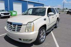 2007  CADILLAC  Escalade  1GYEC638X7R347045  Mileage:   267585