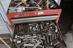 CRAFTSMAN TOOL BOX WITH TOOLS