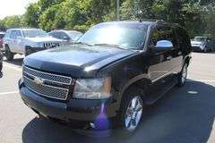 2011  CHEVROLET  Suburban  1GNSCKE06BR242172  Mileage:   293274