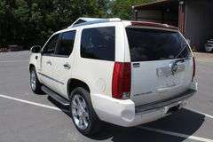 2007  CADILLAC  Escalade  1GYEC638X7R347045  Mileage:   267585