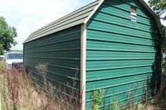 GREEN AHEARN BUILDING 20' x 12'