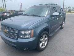 2012  CHEVROLET  Avalanche  3GNTKFE70CG106472  Mileage:   223732