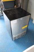 Insignia - BEVERAGE COOLER