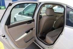 2008  CHEVROLET  Impala  2G1WS553781365062  Mileage:   123171