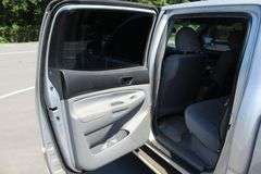 2011  TOYOTA  Tacoma  5TFJU4GN6BX010821  Mileage:   222933
