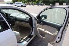 2007  FORD  Fusion  3FAHP07117R238159  Mileage:   113096