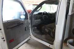 2006  FORD  F-350 WELDING BED TRUCK  1FDWF36P36EA92162  Mileage:   131943