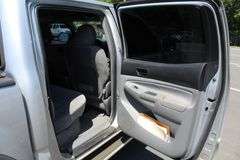 2011  TOYOTA  Tacoma  5TFJU4GN6BX010821  Mileage:   222933