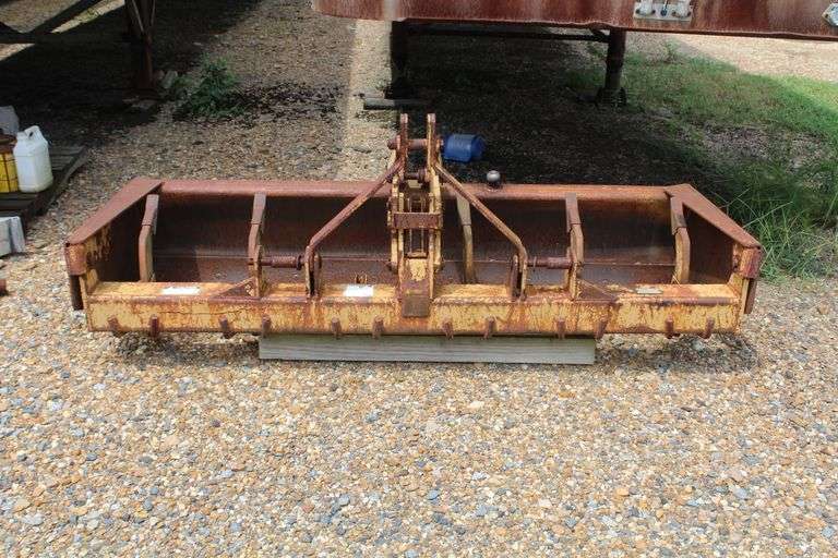 BOX BLADE 82" BB7002 SERIAL 1700