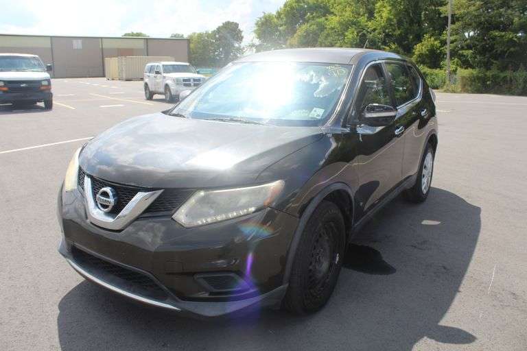 2015  NISSAN  Rogue  KNMAT2MT2FP502794  Mileage:   171868