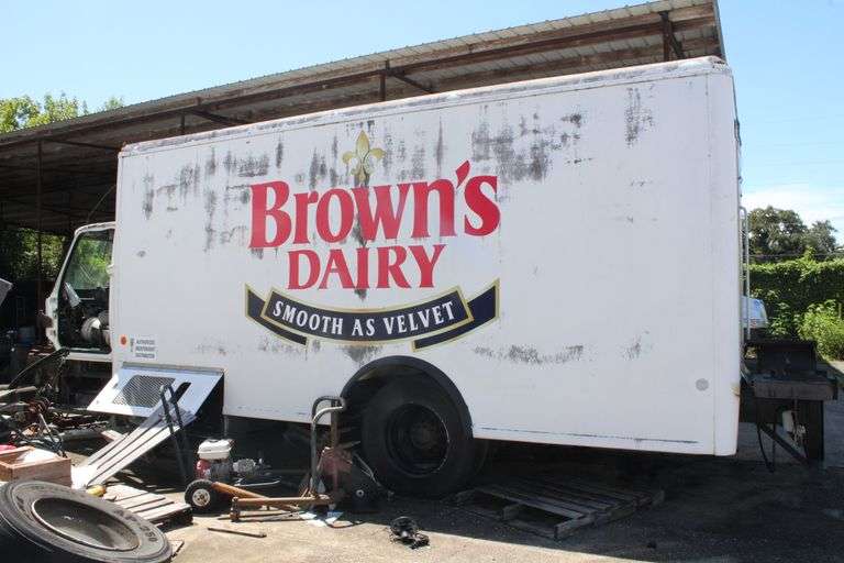 2002  INTERNATIONAL  MA025 REFRIGERATED BOX TRUCK  1HTMMAAN42H538388  Mileage: