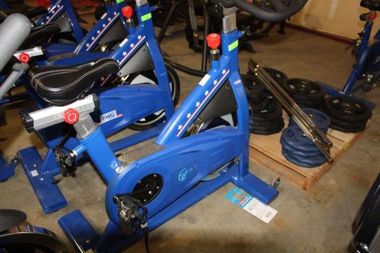 SPINNING EXCERCISE BIKE