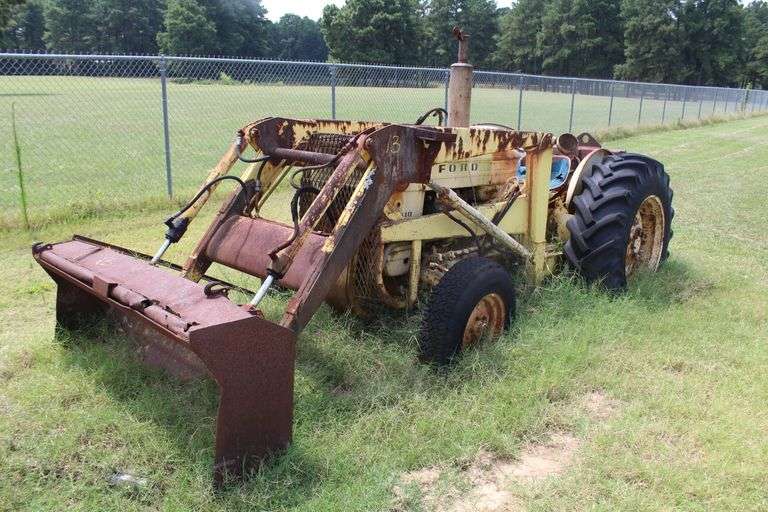 1969-1974 FORD 4410 TRACTOR