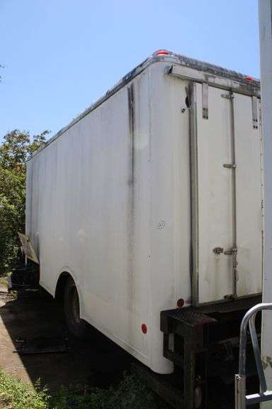 2005  INTERNATIONAL  4300 REFRIGERATED BOX TRUCK  1HTMMAAN65H155072  Mileage:   UNKNOWN