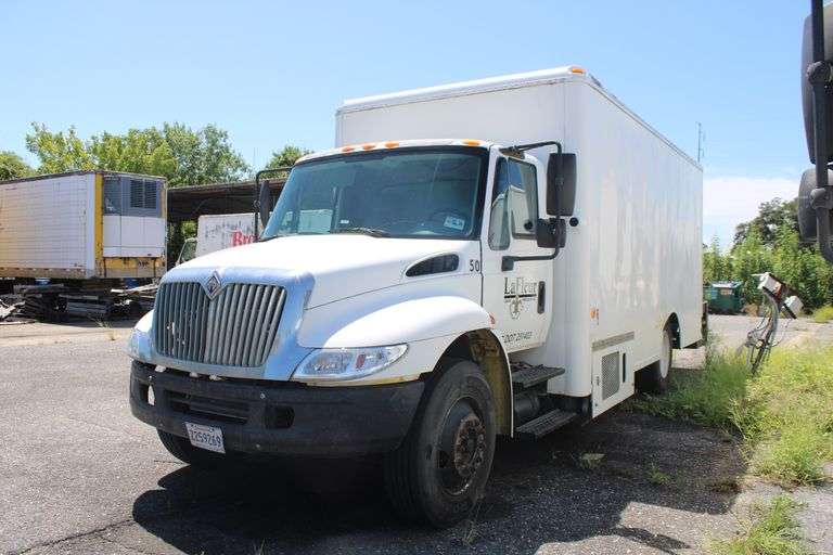 2004  INTERNATIONAL  MA025 REFRIGERATED BOX TRUCK   1HTMMAAN44H658131  Mileage:   321,416