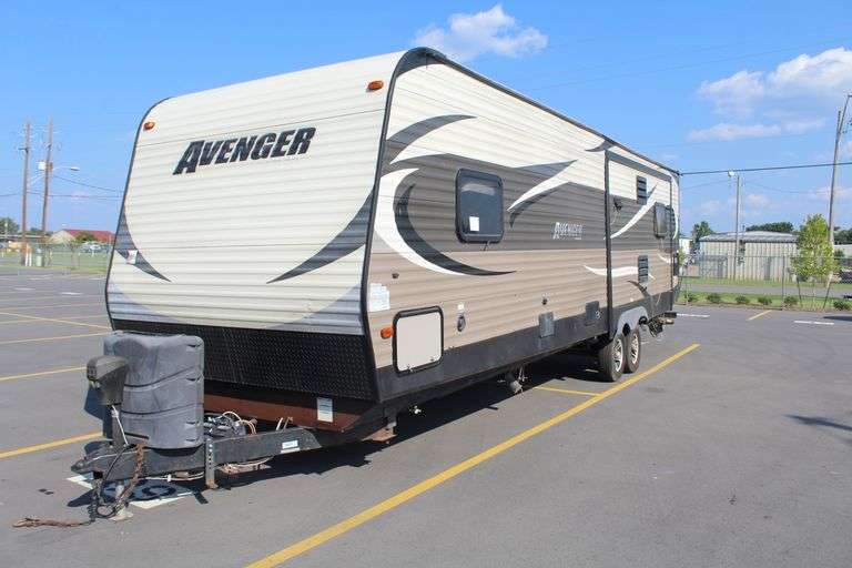 2015  FOREST RIVER  Avenger  5ZT2AVXB4FB907064  Mileage: