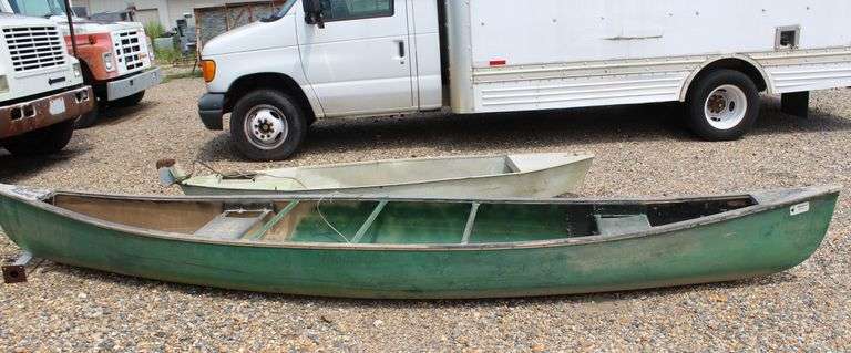 MOHAWK 16' CANOE