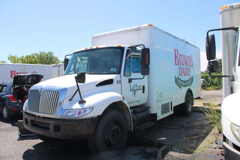 2005  INTERNATIONAL  4400 REFRIGERATED BOX TRUCK  1HTMKAAN55H110128  Mileage:   425,047