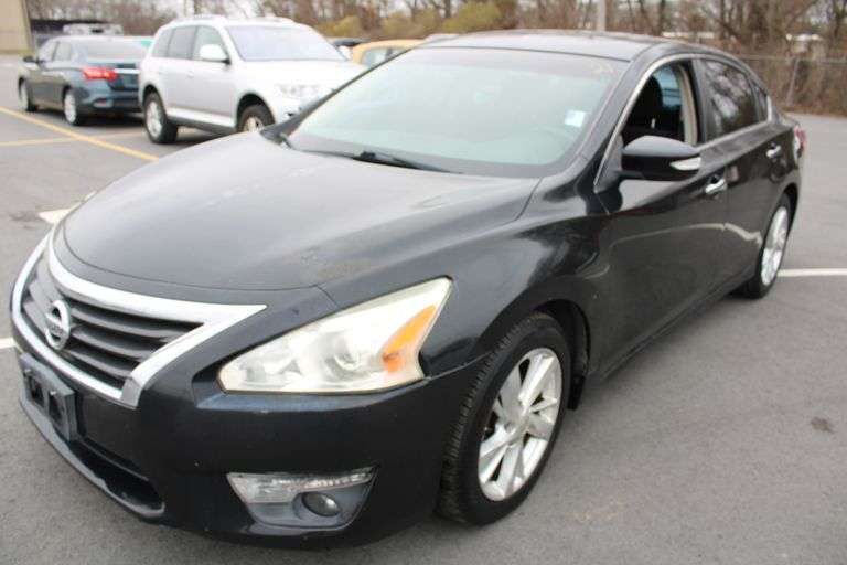 2013  NISSAN  Altima  1N4AL3AP8DN485060  Mileage:   92582