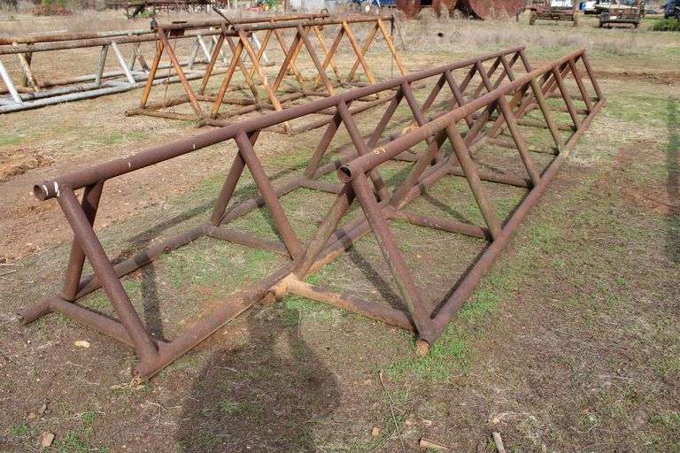 Triangular Steel Rack [24' & 26