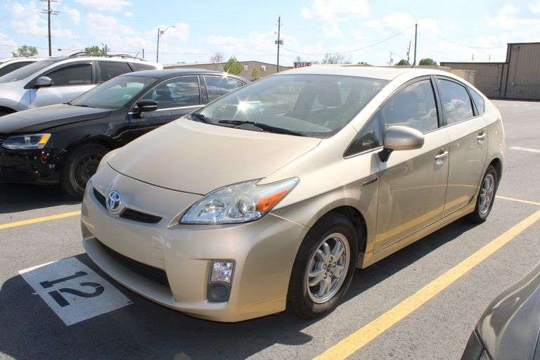 2010  TOYOTA  Prius  JTDKN3DU7A0083436  Mileage:   194060