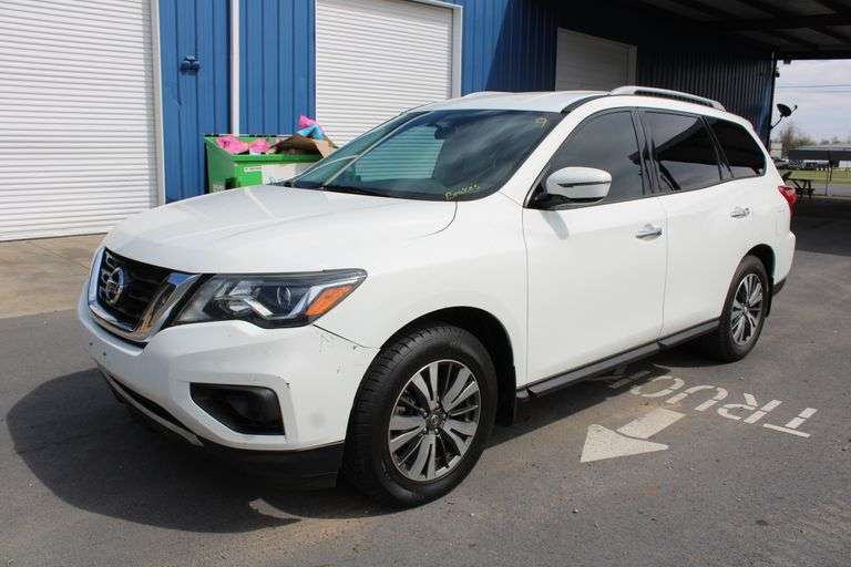 2017  NISSAN  Pathfinder  5N1DR2MN2HC659664  Mileage:   163529