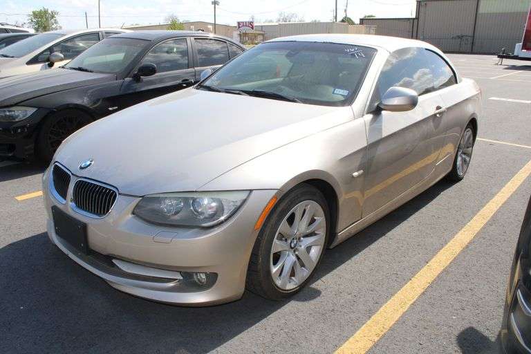 2012  BMW  328i  WBADW3C51CE821492  Mileage:   126158