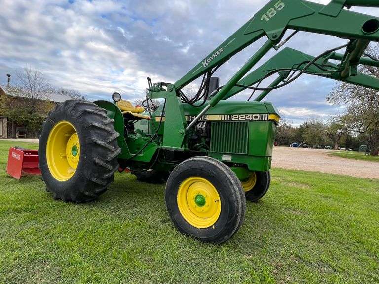 John Deer 2240 Tractor UN Mexia,TX
