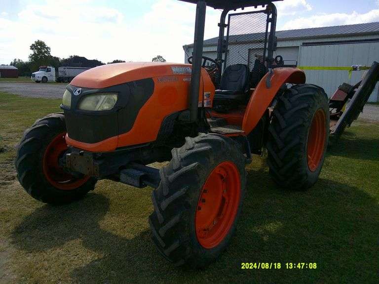 Kubota M8560 Tractor Runs and Drives