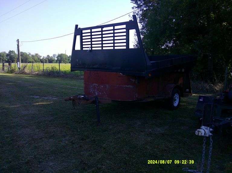 unk  Two Wheel  Equipment Trailer  unk vin  Franklin TX unk  Two Wheel  Equipment Trailer  unk vin  