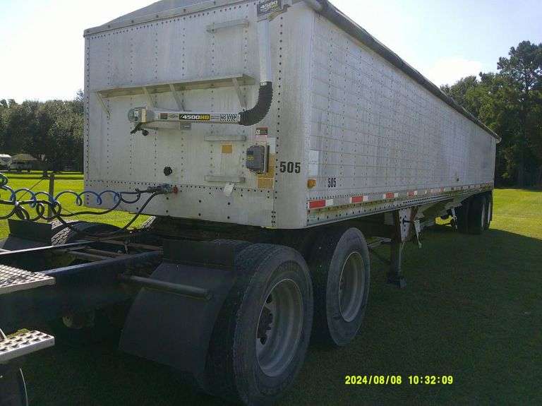 Wilson  1989  Grain Trailer  Landscape Trailer  1W1MAFYD4AB212663  Franklin TX Wilson  1989  Grain T