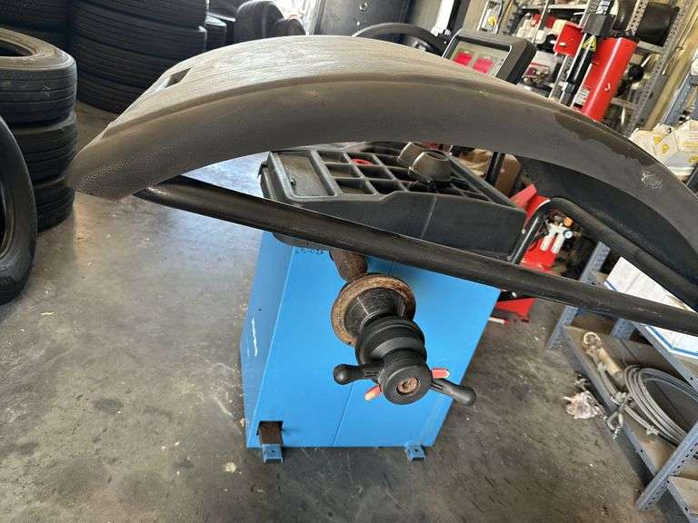 Atlas WB-49 Tire Balancer