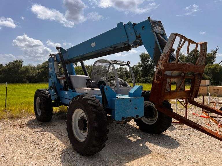 Genie  2008  GTH-844  Telehandler  1  Franklin TX