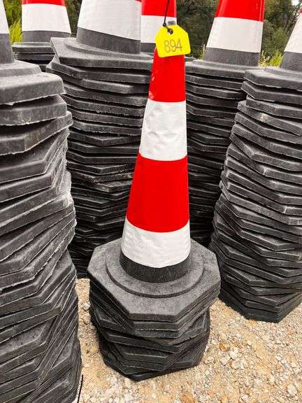 8ct. Traffic Cones Franklin, TX