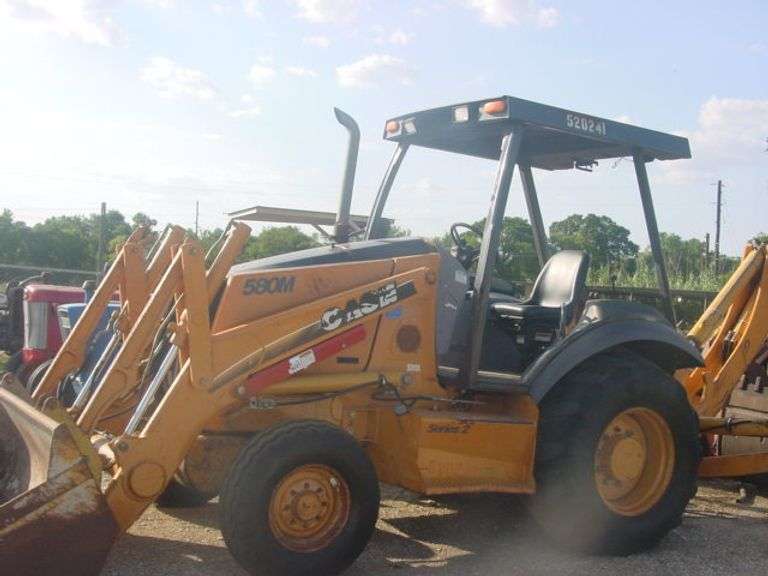 Case  2004  580M  Loader/Backhoe  .  Caldwell TX