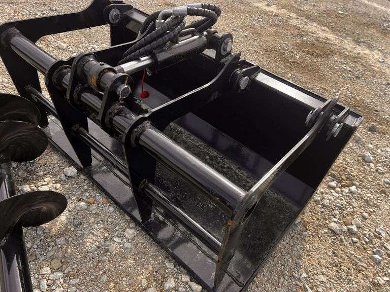 Mini SKidsteer Grapple Bucket Franklin TX