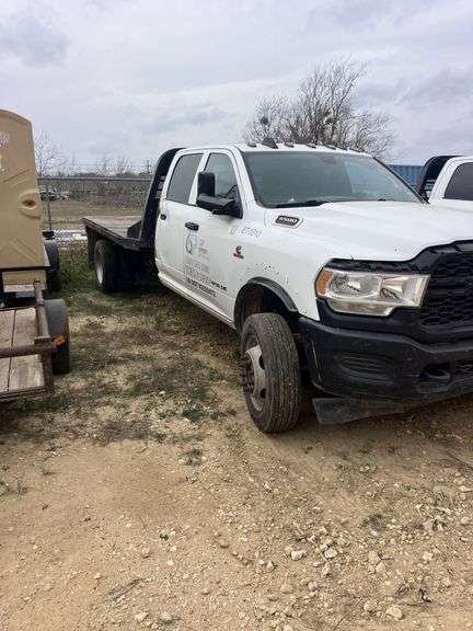 2019  Dodge Ram Crew Cab  5500 FlatBed 4x4  Truck  3C7WRNFL4MG562082  22368  Caldwell TX