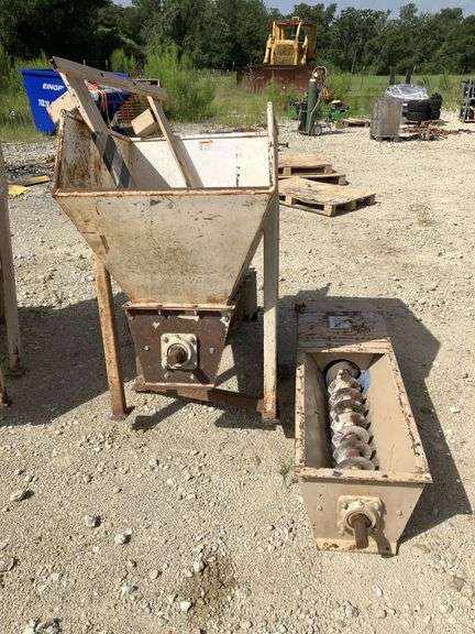 2 Feed / grain hoppers with auger base Franklin, TX
