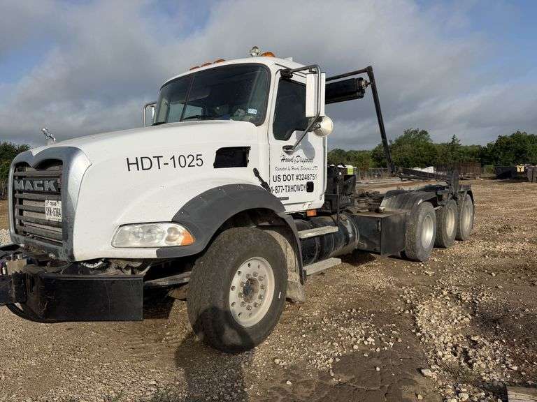 2008  Mack  Rolloff  Semi Truck  13H31226  32858.6  Caldwell, TX