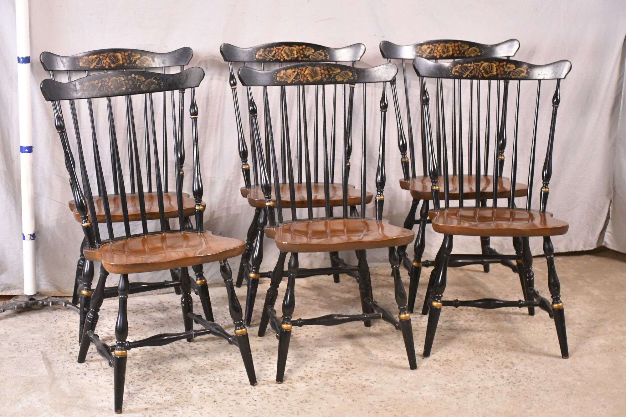Set of 6 L. Hitchcock decorated black spindle back dining chairs