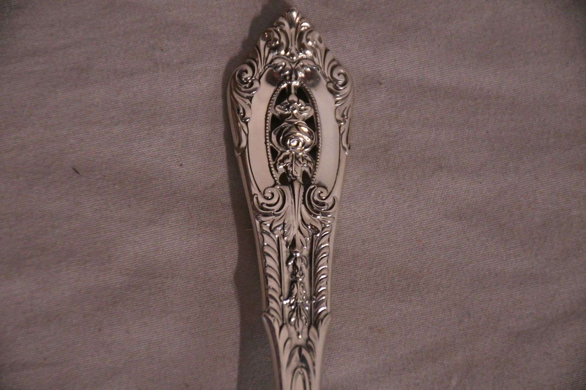 Wallaceページ Wallace Silver, Silver Swirl (Sterling, Hollowware