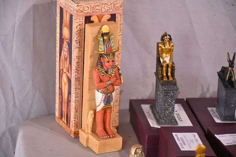 Large group of miscellaneous Egyptian figurines; 1023-280
