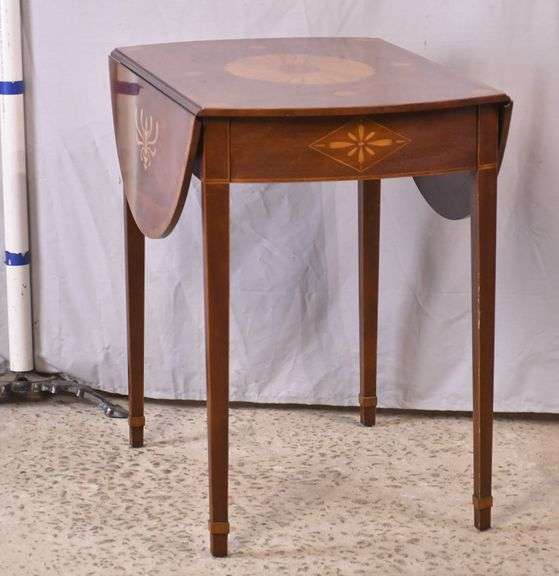 Baker inlaid mahogany single drawer drop-leaf side table; 68-5197